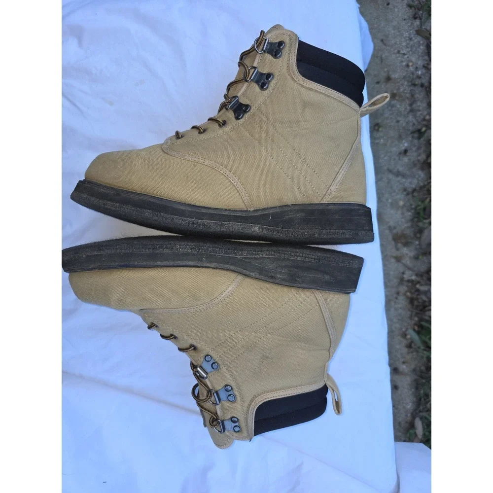 White River Fly Fishing Wading Boots  Size 9 Men's Kaki